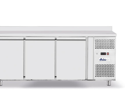 Kühltisch, dreitürig Profi Line 420 L, Arktic, Profi Line, GN 1/1, 420L, 230V/400W, 1795x700x(H)879mm